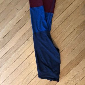 Outdoor Voices colorblock workout tights. Size small